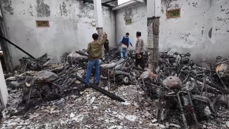 Showroom Motor di Trenggalek Terbakar, 43 Unit Ludes Lahap Si Jago Merah