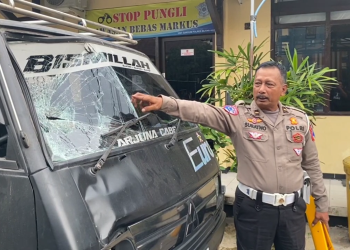 Maut di Jalan Sudanco Supriadi, Tukang Becak Tewas Tertabrak Pick-up, Sopir Kabur Sembunyikan Mobil di Kandang