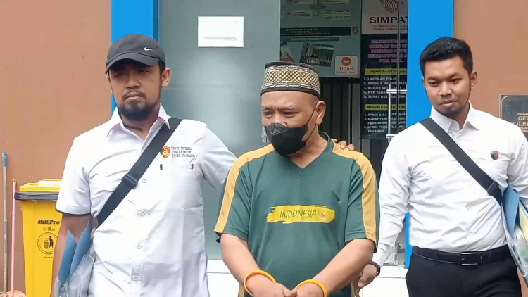 Korupsi Dana Desa untuk Mobil Siaga, Oknum Kades di Tulungagung Dijebloskan ke Tahanan